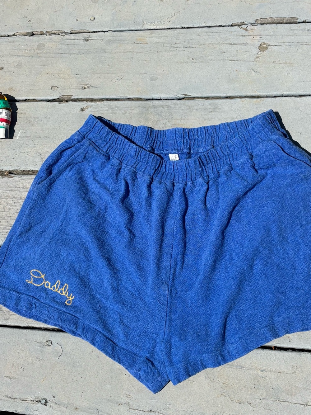 Blue unisex linen Shorts with 'Daddy' Embroidery - Picture 4 of 6